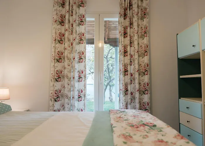 בית הארחה Artemis 3*